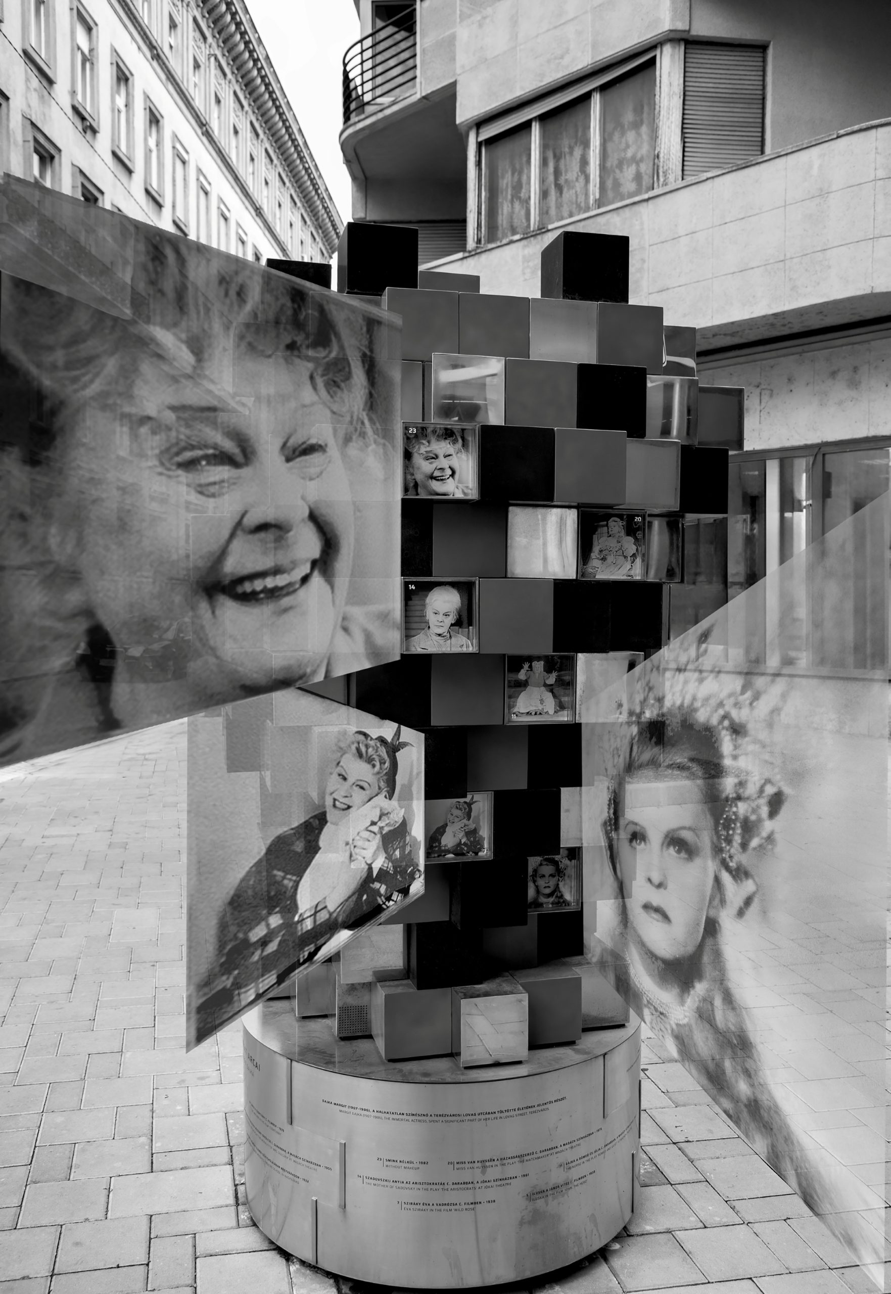 Dajka Margit Emlékmű
